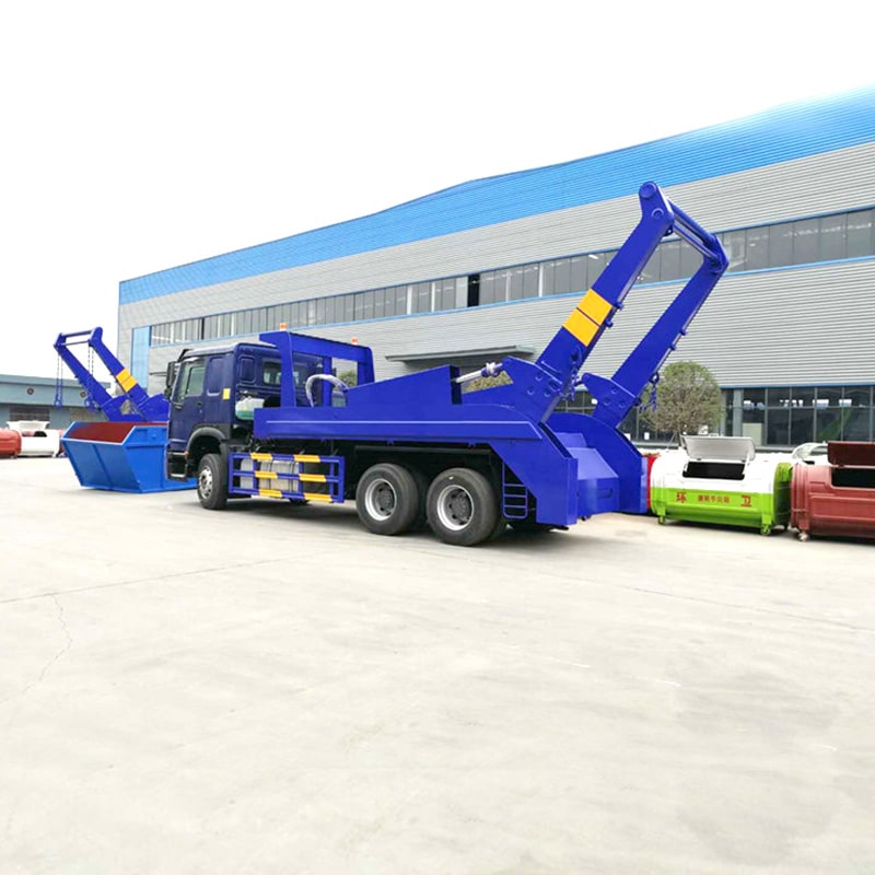 شاحنة جمع القمامة ذات الذراع المتأرجحة SINOTRUCK HOWO 20/18 CBM