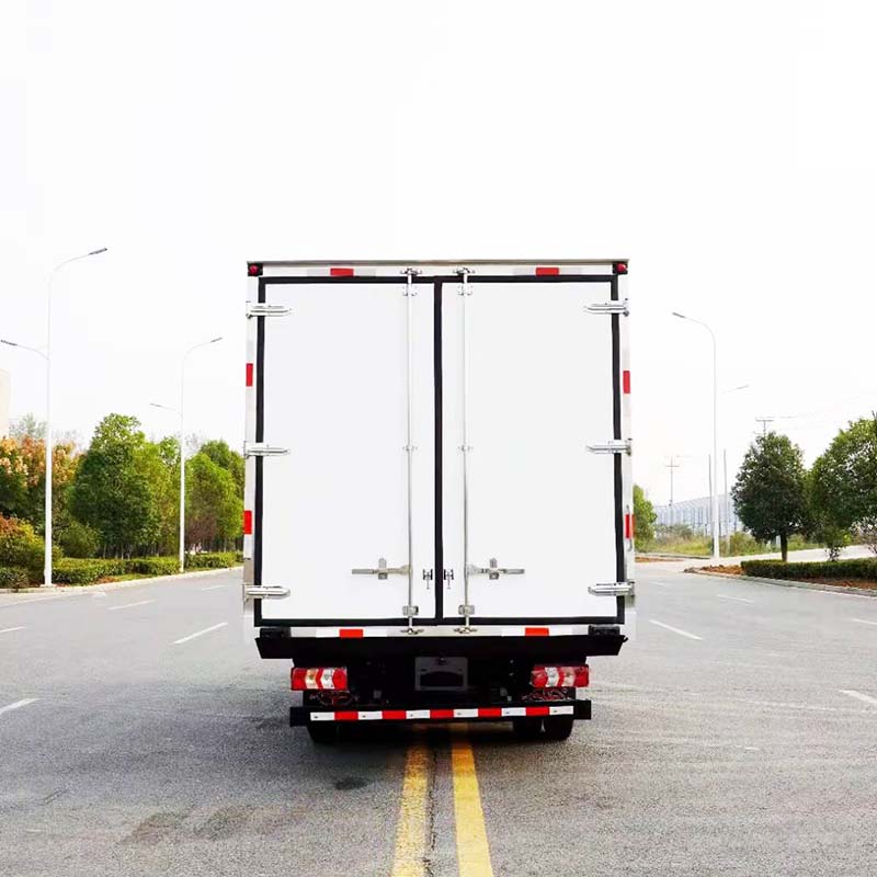 Jac 4x2 refrigerator freezer truck refrigerated truck