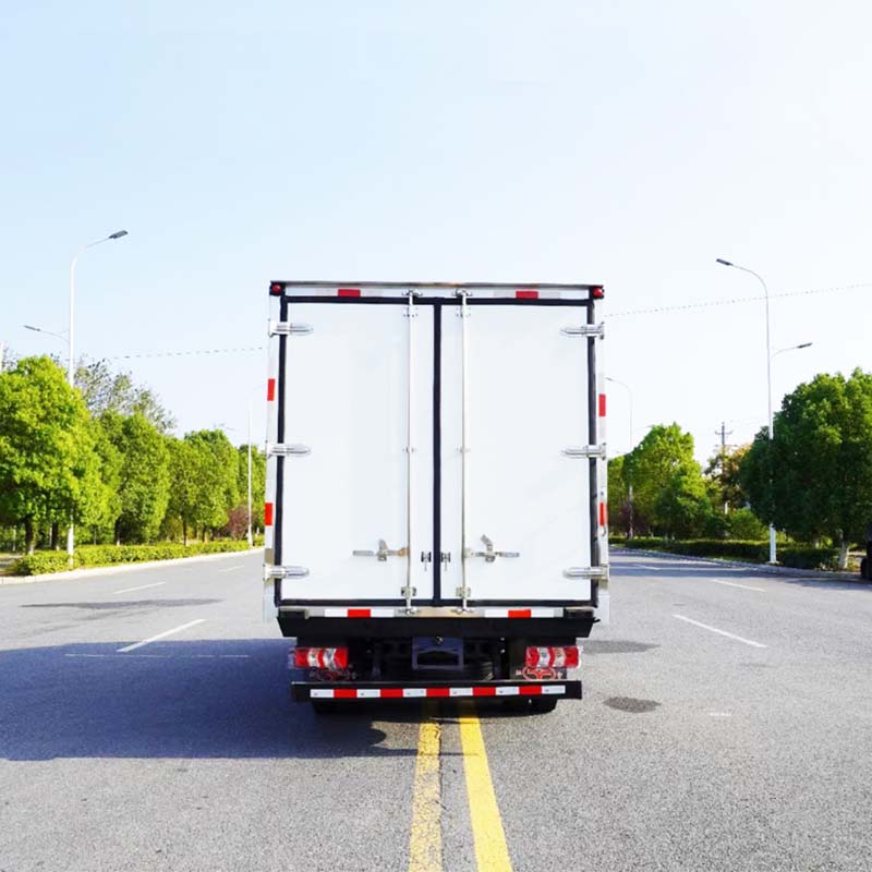 JAC 4x2 Refrigerator Truck 6 Wheels Refrigerated Truck