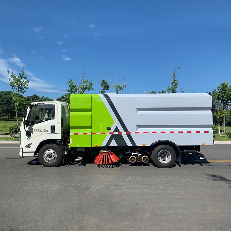 JAC 4*2 vacuum road sweeper truck