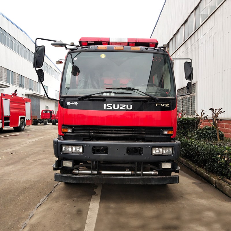 Japan Brand 16000L Foam and Water Tank Fire Fighting Truck