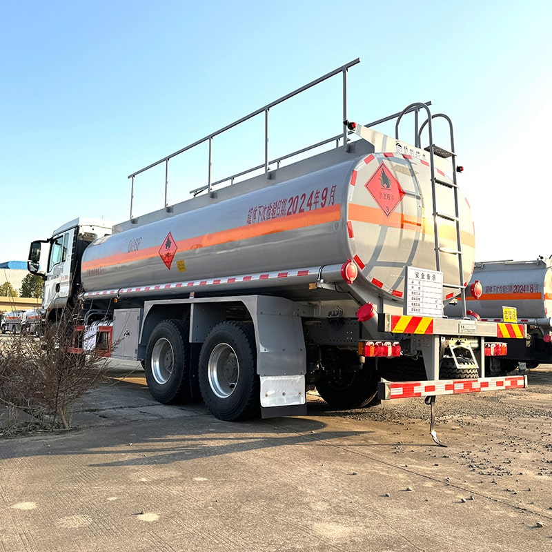 HOWO new or used 6*4 16 ton oil diesel fuel tank truck