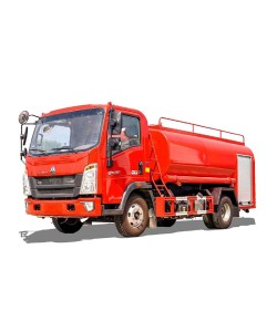 SINOTRUK specialized vehicle 4*2 5cbm water tank fire truck