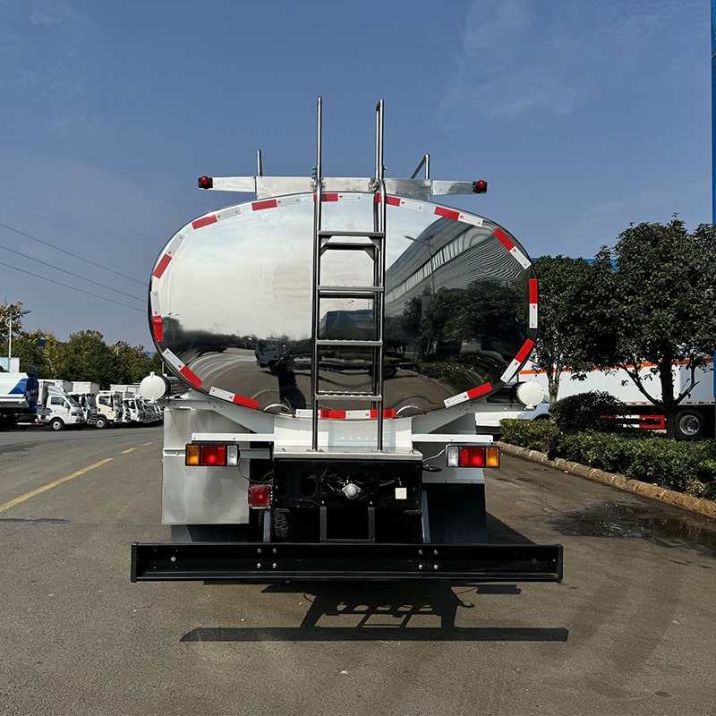 ISUZU 6×4 20m3 aluminum alloy tank truck for Price