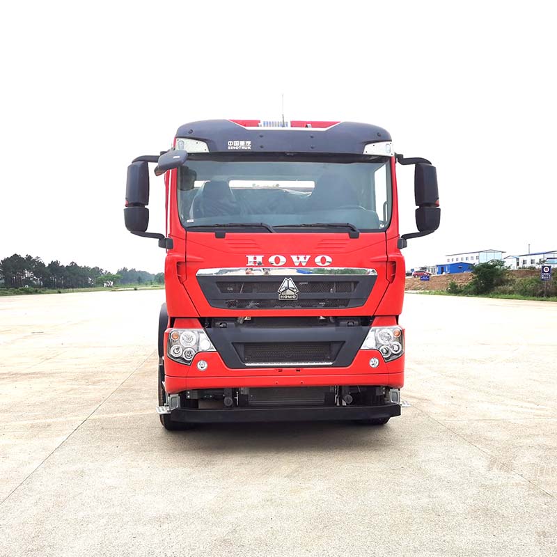 Howo 8x4 25000L Water Foam tanker Fire Fighting Truck