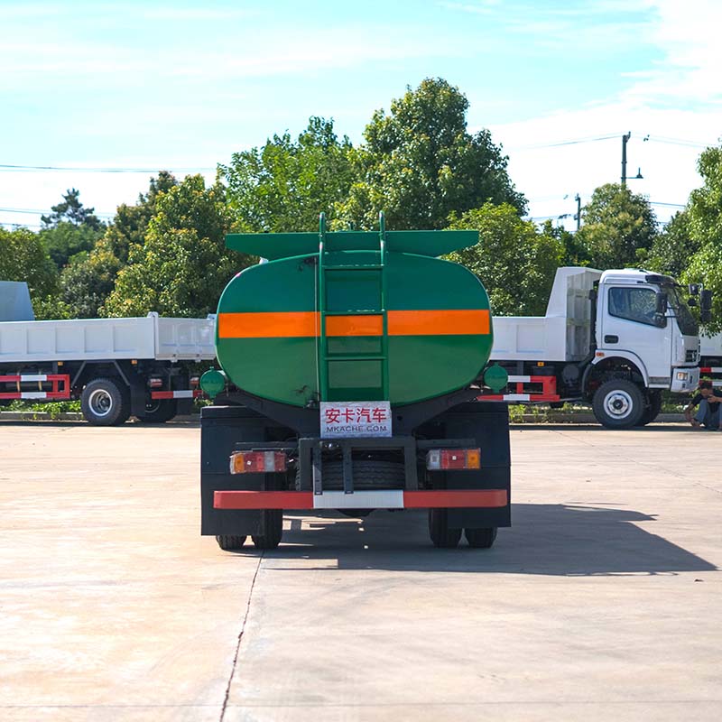 ISUZU 5000 liters fuel oil diesel tanker truck