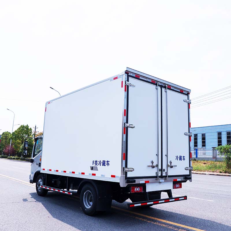 Camion frigorifique Foton 4 tonnes de haute qualité à vendre en Chine