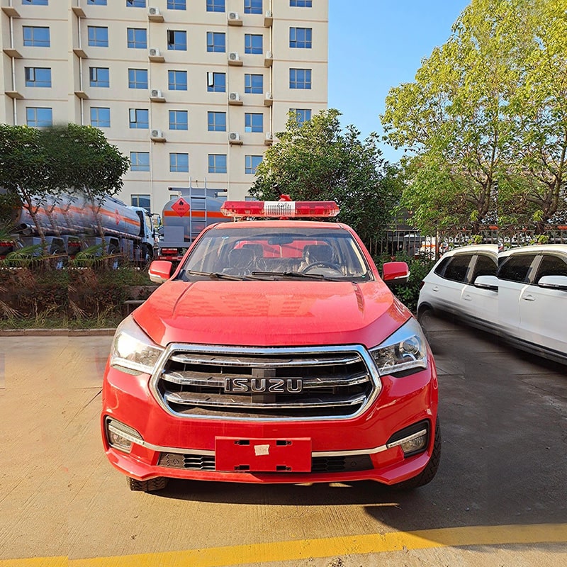 ISUZU 4 Wheels Pickup Fire Fighting Rescue Truck