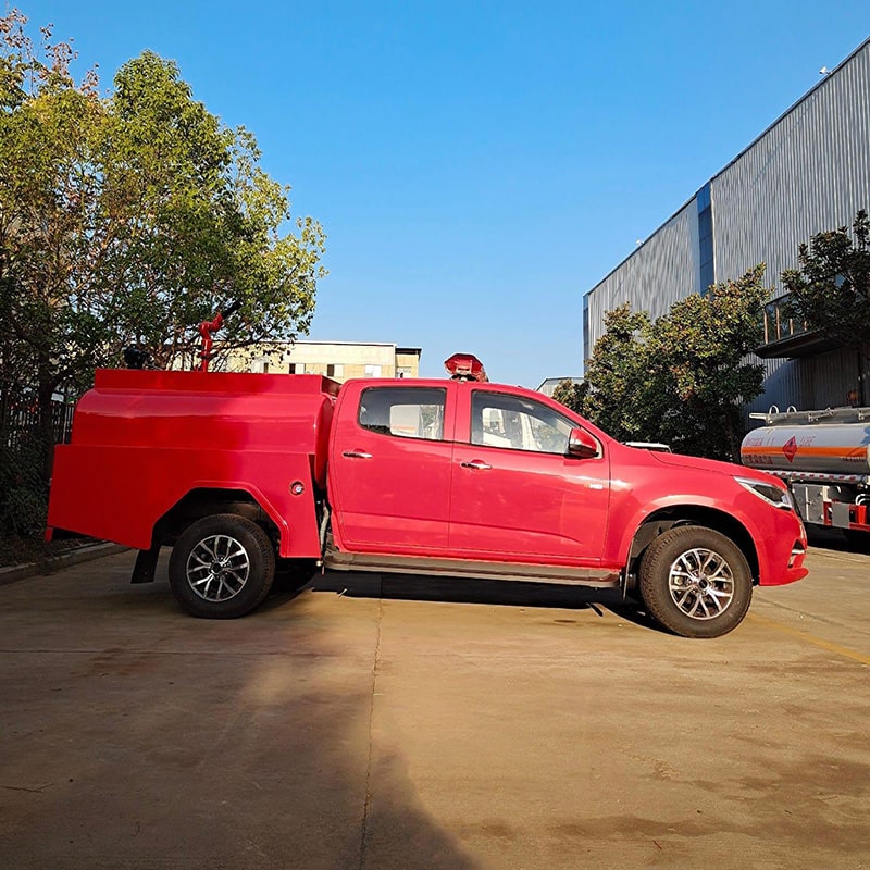 ISUZU 4 Wheels Pickup Fire Fighting Rescue Truck